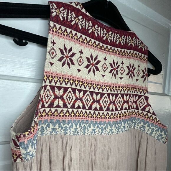 Hayden Embroidered Sleeveless Duster - Picture 6 of 11